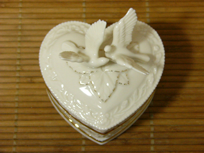 レノックス ハートボックス アールーム Wings of Love3