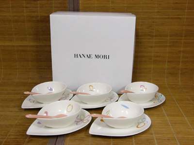 HANAE MORI@fU[gZbgP