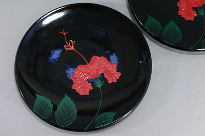 琉球漆器 紅房(ベンボウ) 赤花銘々皿 【器道楽】 琉球漆器 紅房(ベンボウ) 赤花銘々皿 【器道楽】