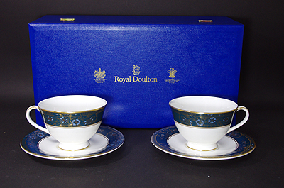 ROYAL DOULTON CARLYLE カップ\u0026ソーサ ペア