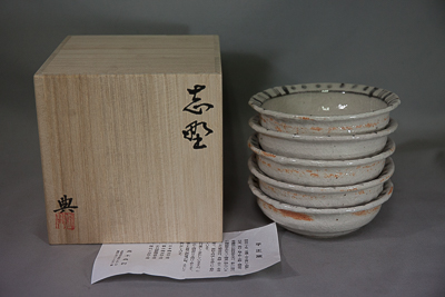 ؓT@u쏬5q@238335